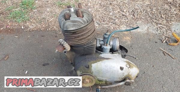 motor-jawa-250-funkcni-retro-sberatelstvi-hobby