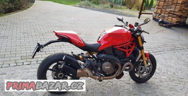 ducati-monster-1200-s-stripe-sleva
