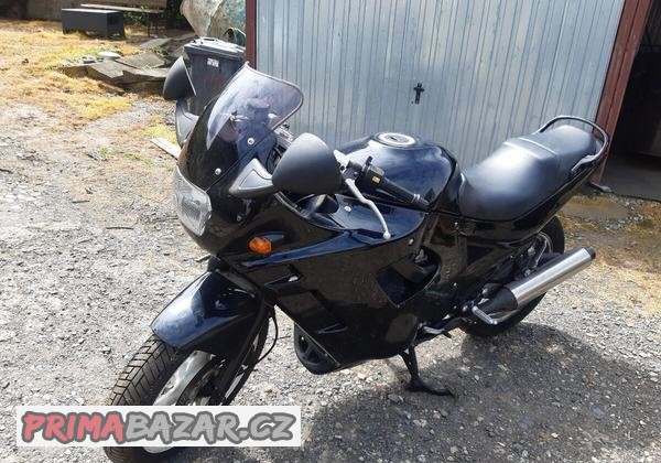suzuki-gsx-600-f