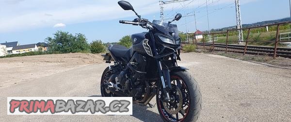 yamaha-mt-09-black