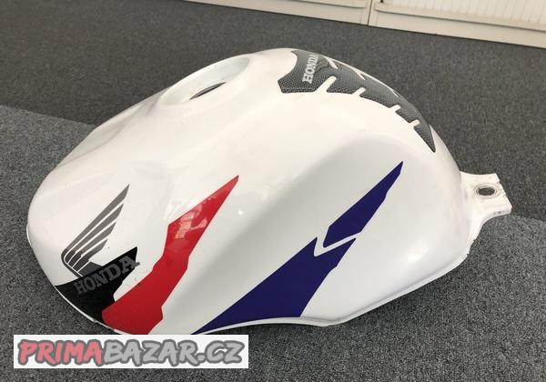 nadrz-honda-cbr900-fireblade
