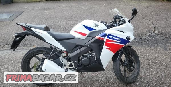 honda-cbr-125-rok-2014