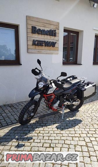swm-superdual-t-600-stribrna-cerna-euro-5-predvadeci