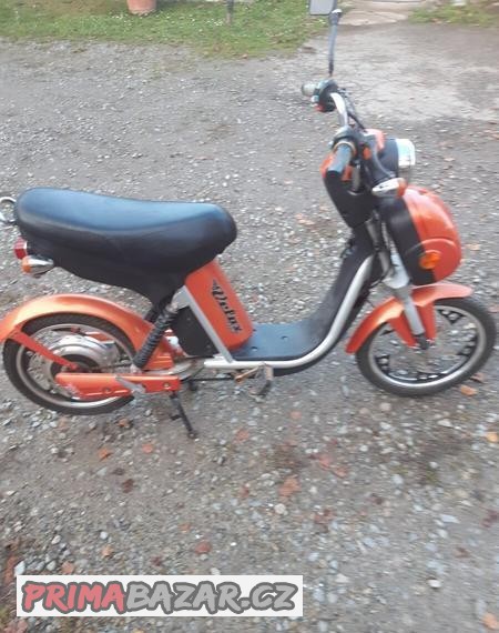 elektro-moped