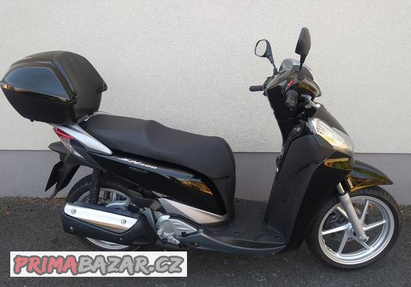 hONDA SH300i ABS 18000 KM