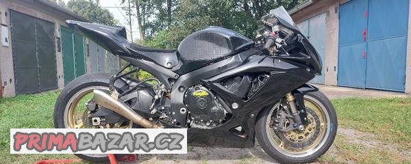 suzuki-gsxr-600-okruhovka
