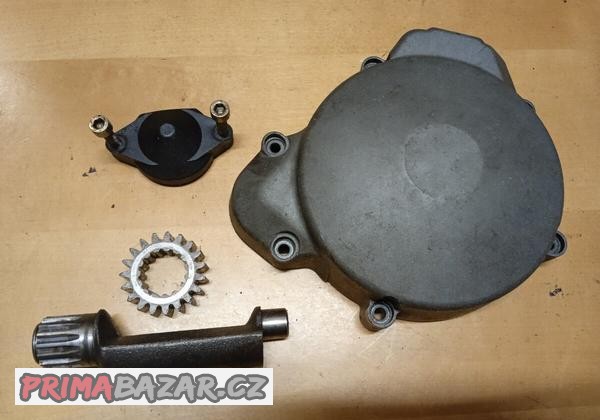 zbytek-dilu-po-motoru-rotax-125-ccm