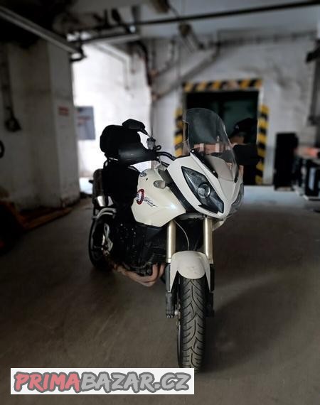 triumph-tiger-1050