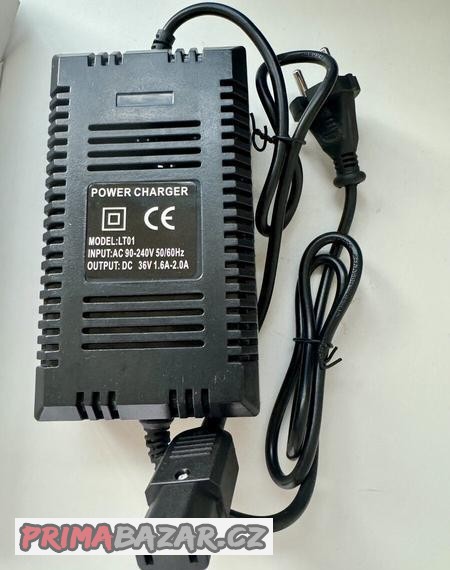 nabijecka-detska-elektricka-ctyrkolka-motorka-36v