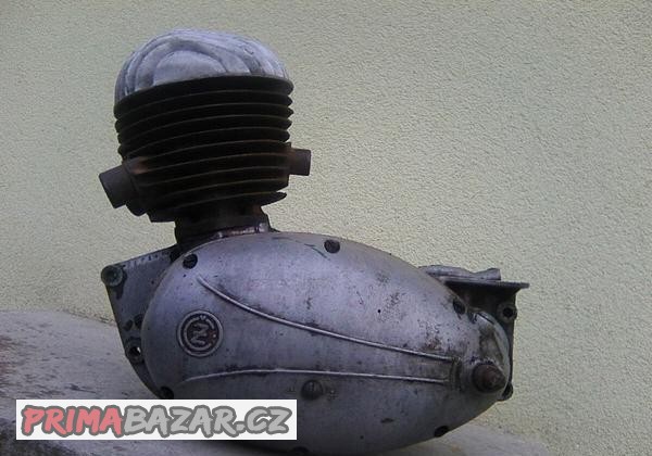 cz-125-150-motory-riditka-a-valec-na-sz-125b