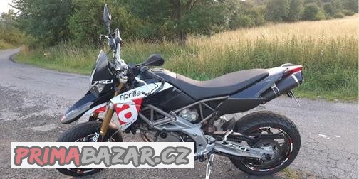 aprilia-dorsoduro-750-rok-2010