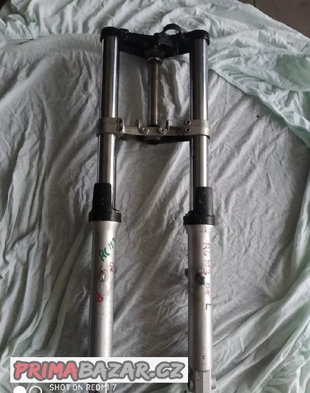 predni-vidlice-yamaha-yzf-r6-1999-2002