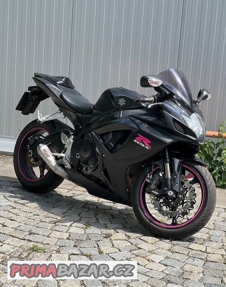 suzuki-gsx-r-750