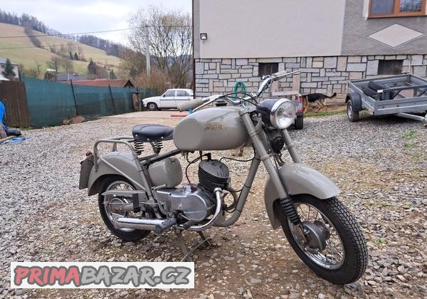 iso-moto-125-dvoupist-r-v-1954