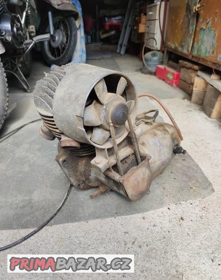cz-501-skutr-prase-motor