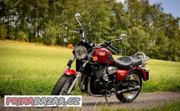 triumph-legend-900-tt