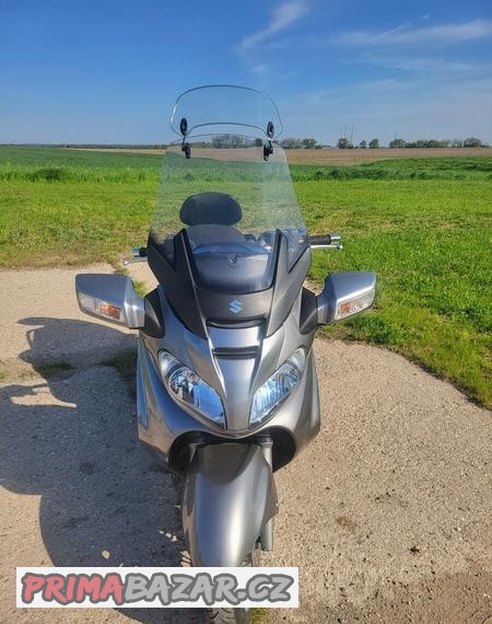 suzuki-burgman-650-executive
