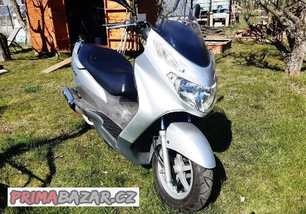 suzuki-burgman-150