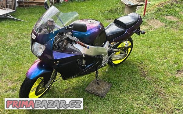 yamaha-yzf-750