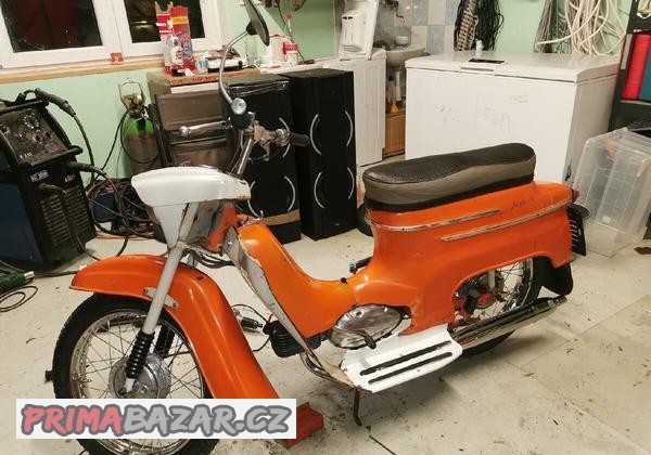 jawa-pionyr-21
