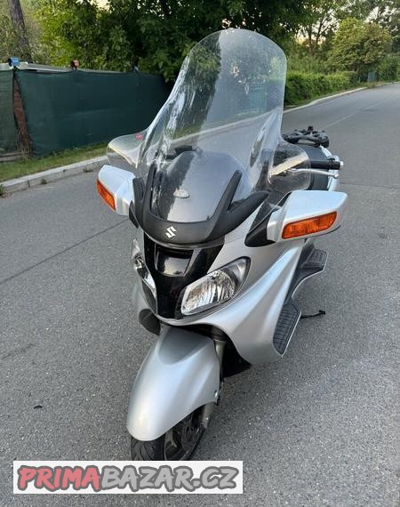 suzuki-burgman-an650-2005