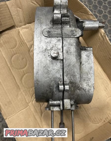 motorjawa-mustang