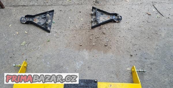 can-am-renegade-outlander-g1-adaptery-na-snezne-pasy