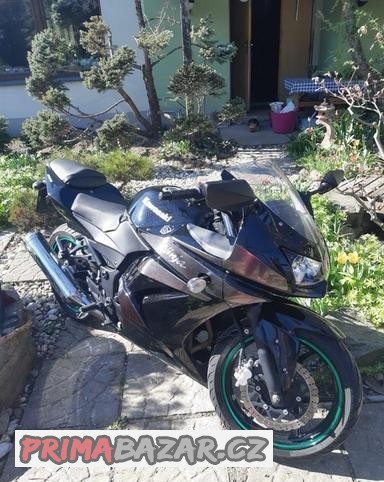 kawasaki-ninja-250r