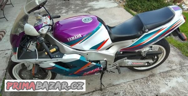 yamaha-fzr1000