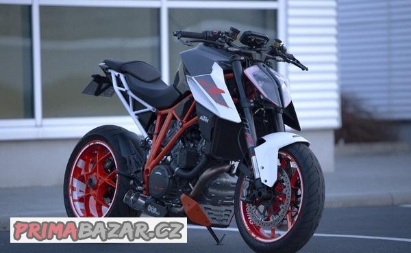 prodam-custom-vyfuk-oopart-unicorn-na-ktm-superduke-1290