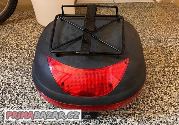 vrchni-kufr-na-motorku-top-case