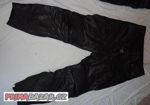 Kožené kahoty Alpinestars vel. 52