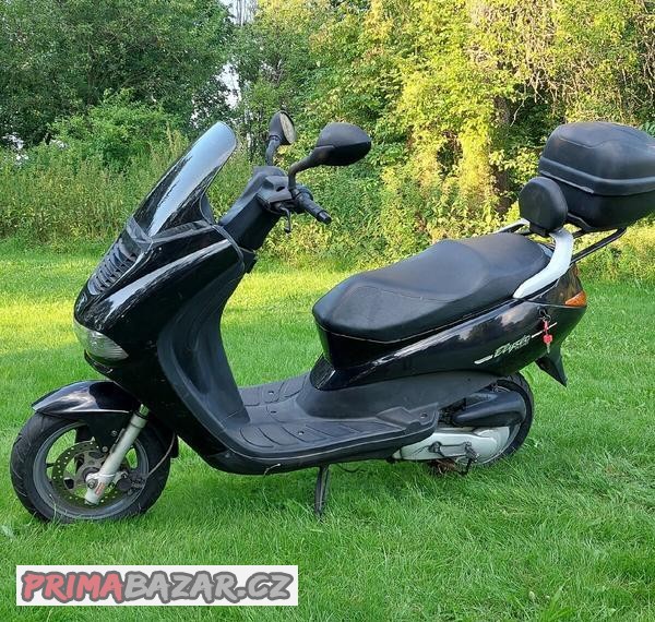 peugeot-elyseo-100ccm