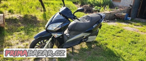 skutr-aeon-urban-350-objem-313-ccm