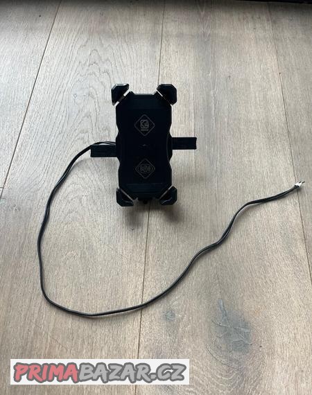 drzak-na-telefon-s-bezdratovym-nabijenim-a-usb