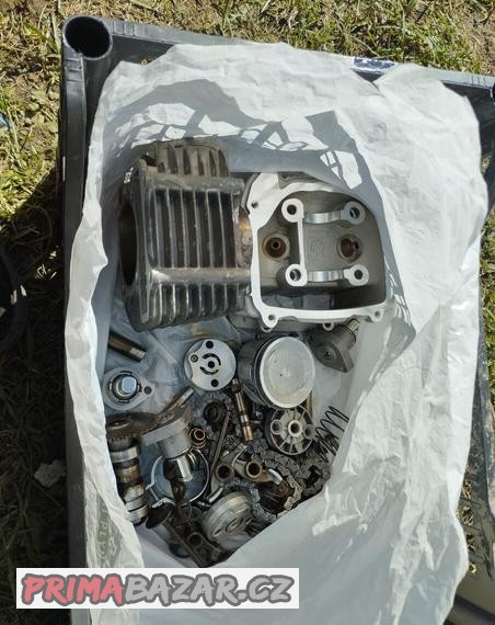 ruzne-nove-dily-motoru-shineray-xy-200