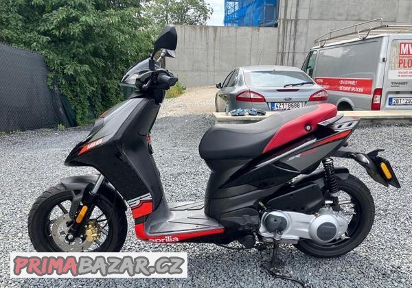 skutr-aprillia-125