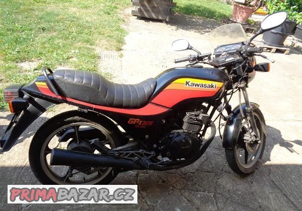 kawasaki-gpz305
