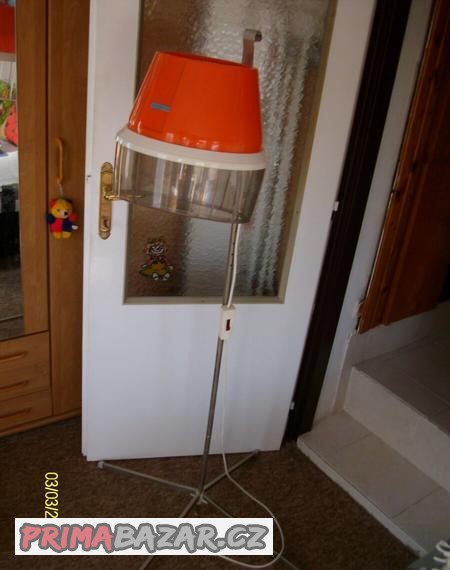 retro-vysousec-vlasu-a-varic-vajec