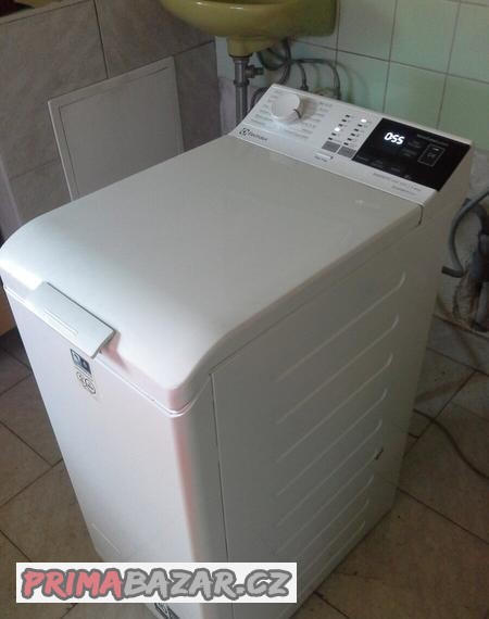 pracka-electrolux-perfectcare-600-6-mesicu-zaruka