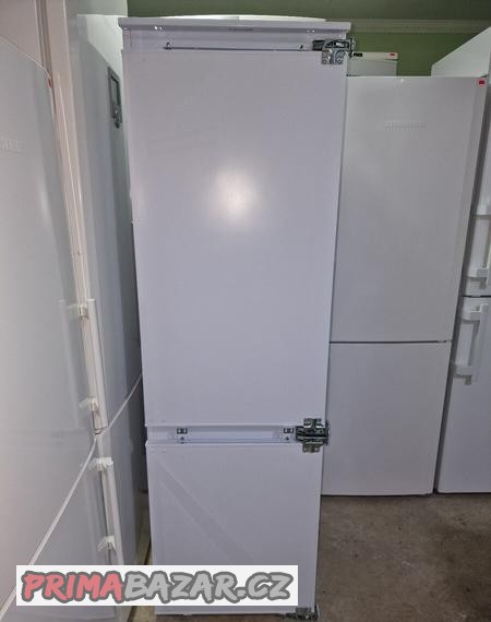 vestavena-lednicka-amica