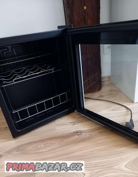 vinoteka-climadiff-mala