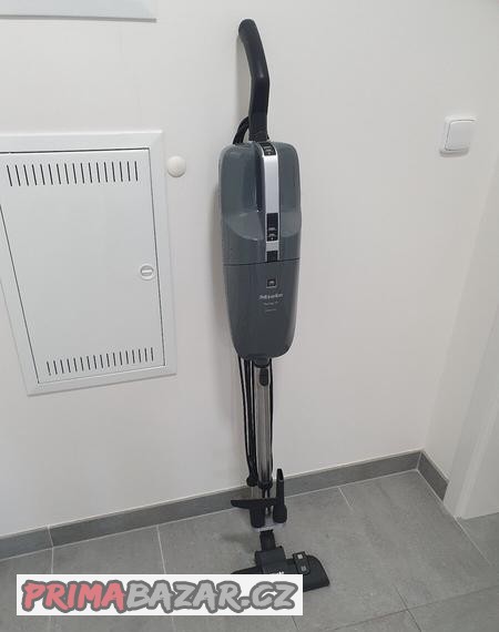 tycovy-vysavac-miele-swing-h1-ecoline