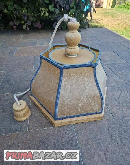 lampa-lustr-se-vzhledem-pergamenu