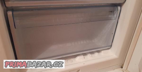 mrazak-bosch-gsv34420