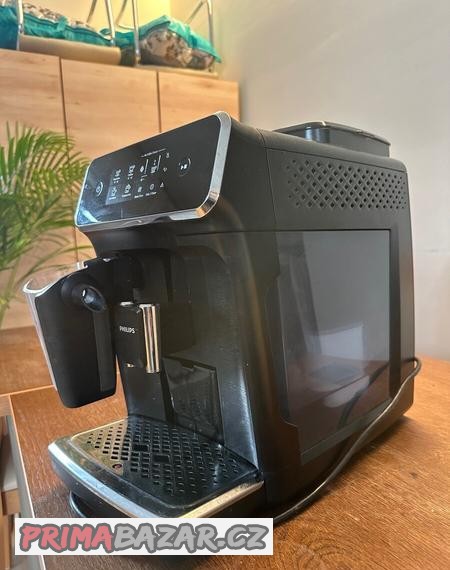 kavovar-philips-lattego