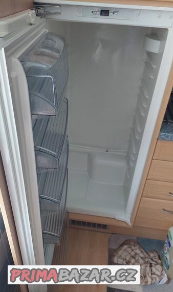 vestavena-lednice-aeg-electrolux-santo