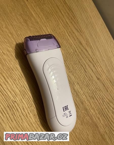 damsky-holici-strojek-braun-silk-epil