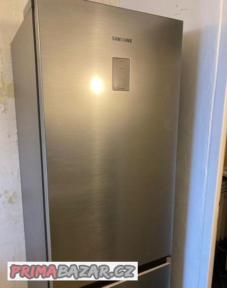 samsung-lednicka-s-mraznickou-rb34c775cs9-ef