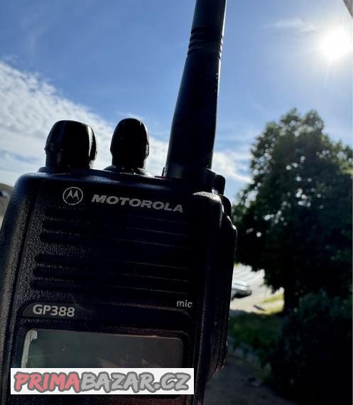 motorola-gp388-uhf